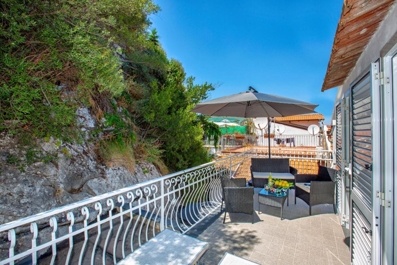 Estate4Home - Leucosia Sorrento Exteriér fotografie