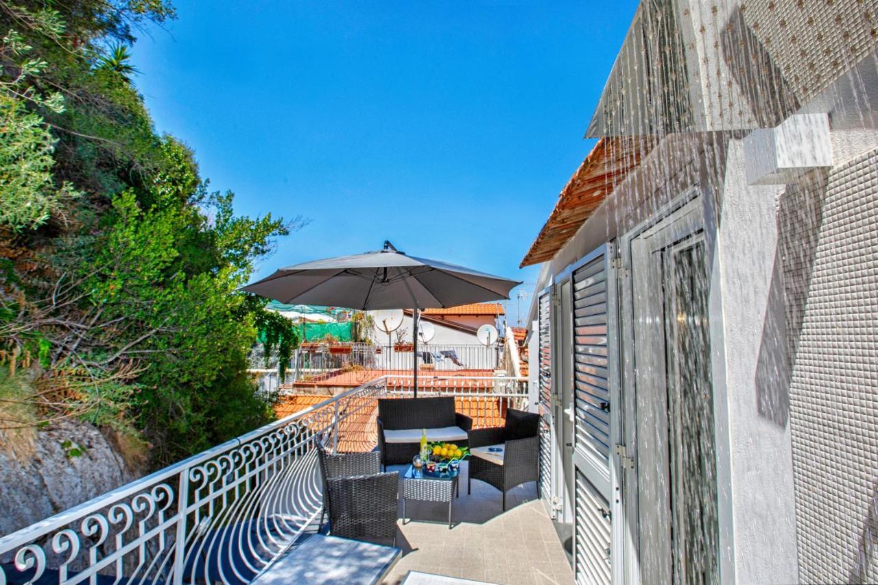 Estate4Home - Leucosia Sorrento Exteriér fotografie